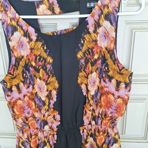 Paperdoll Dress SzM Lined Floral Pink/Black Cutouts Elastic Waist Short Polyeste - Picture 8 of 10